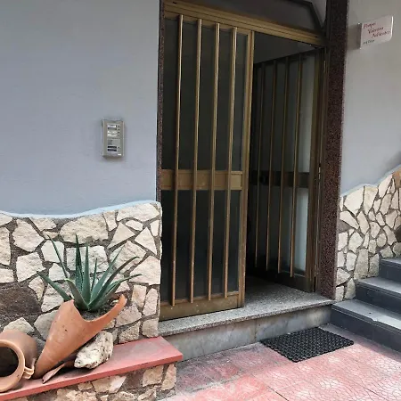 Domus Narciso Gallery فندق مبيت وإفطار *